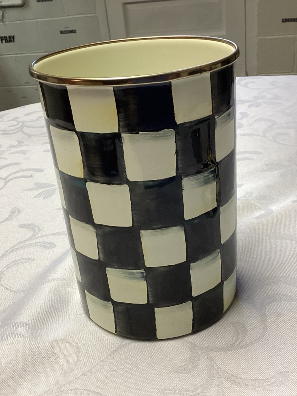 Mackenzie Child COURTLEY check cannister. New - Picture 4 of 12